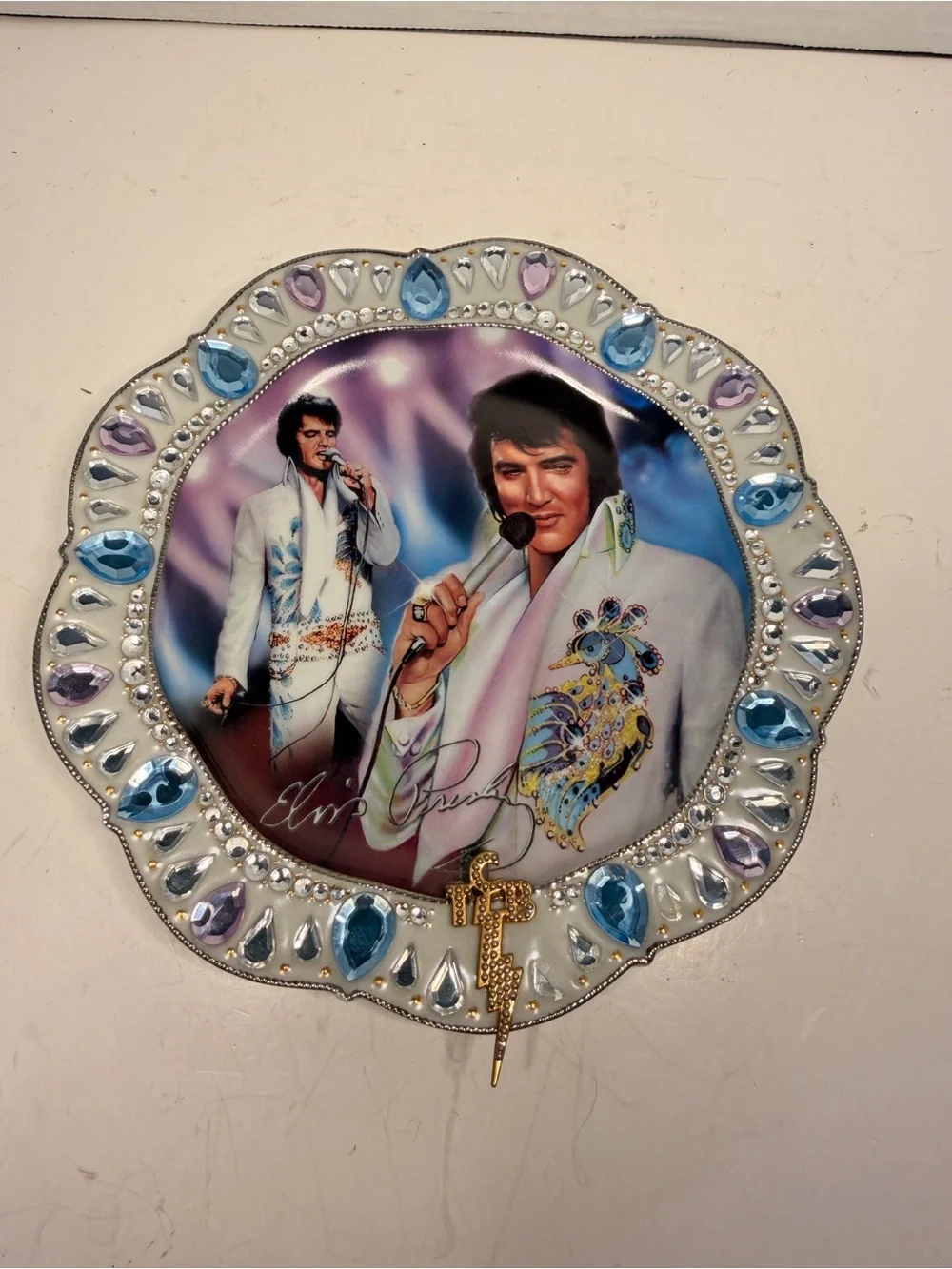 Bradford Exchange Jewel of Vegas Forever The King Elvis Presley Collector Plate